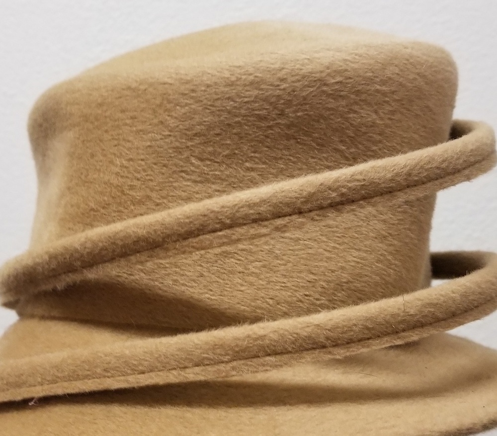 Hat fur felted wool made in England